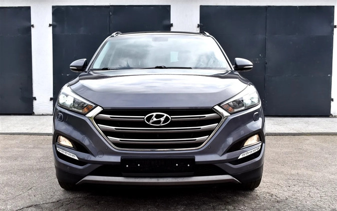 Hyundai Tucson cena 69900 przebieg: 191021, rok produkcji 2016 z Elbląg małe 781